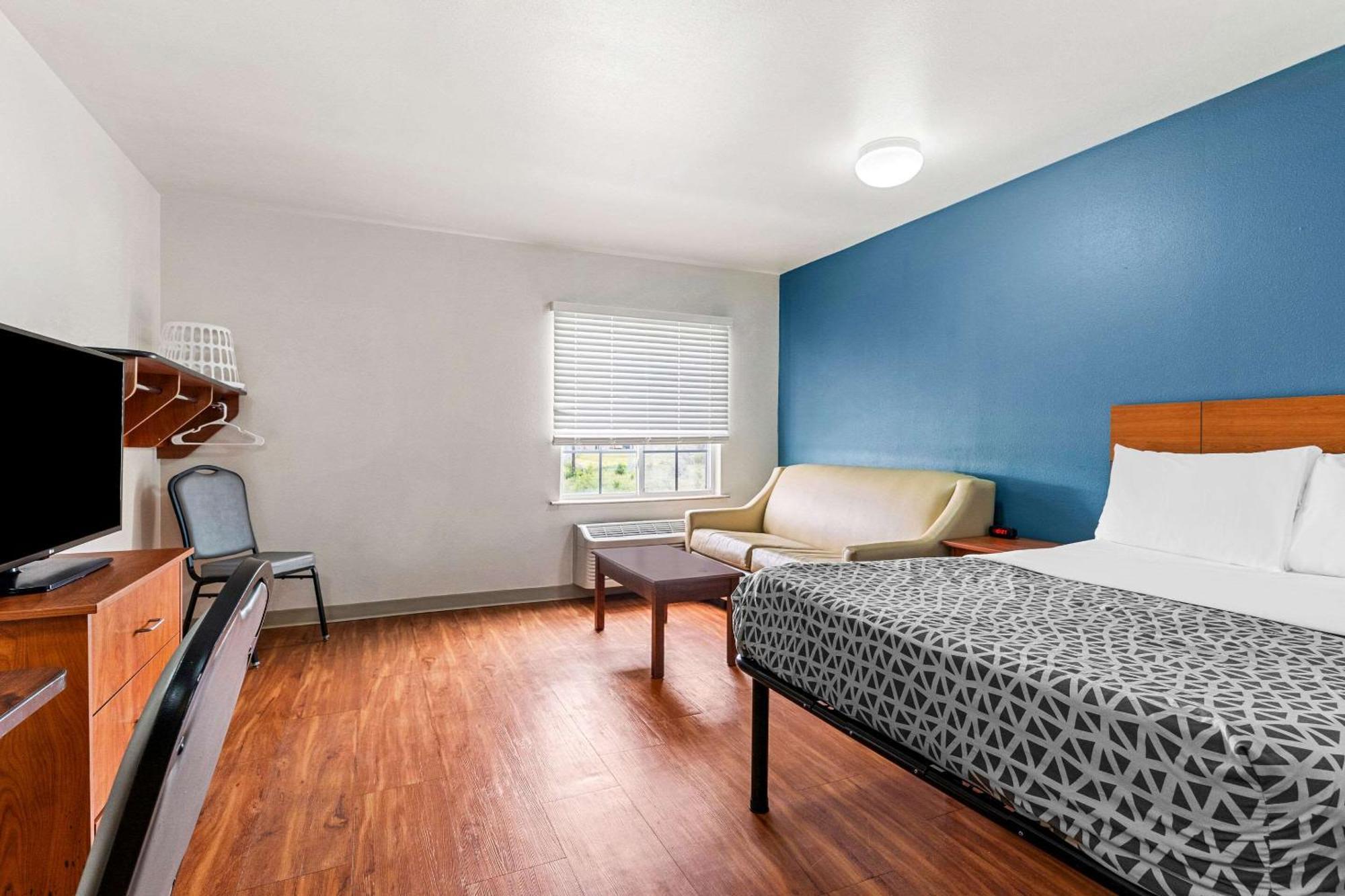 Woodspring Suites Tulsa Kültér fotó