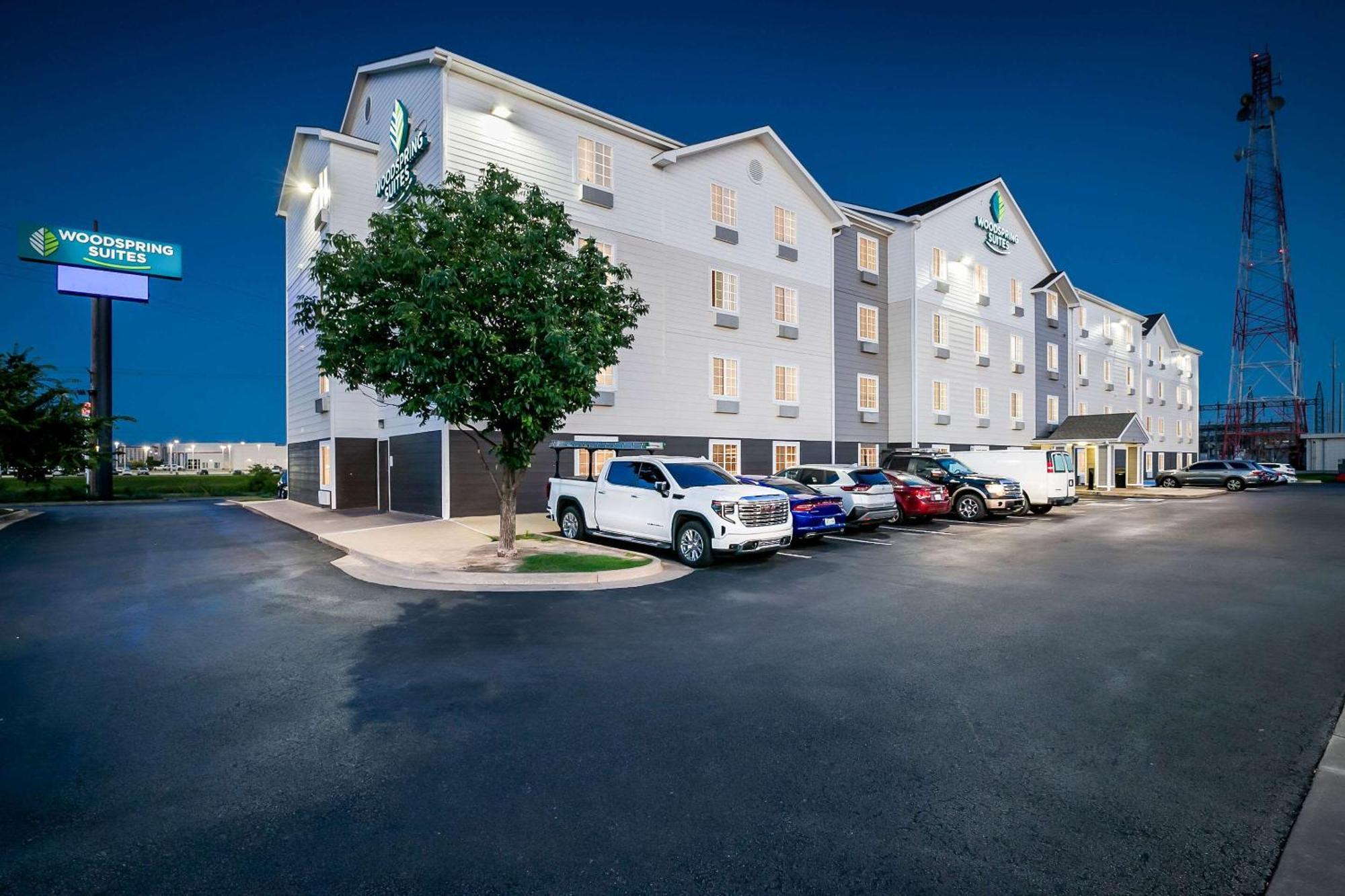 Woodspring Suites Tulsa Kültér fotó